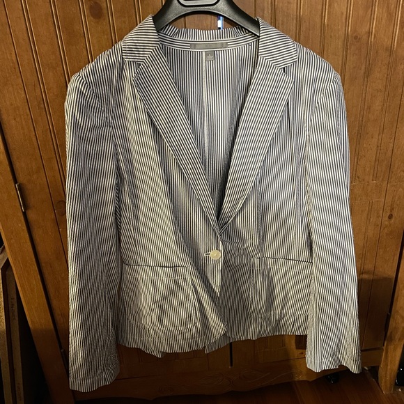 Jackets & Blazers - Pin Stripped Jacket